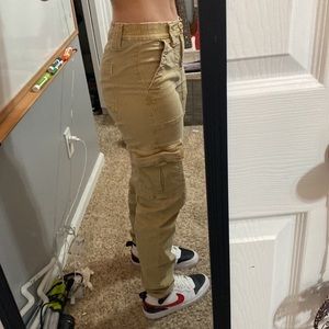 american eagle cargos